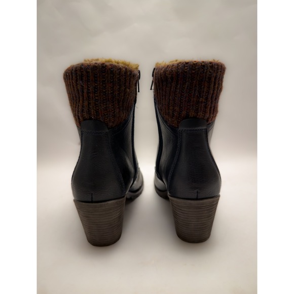 LUKEE by MUK LUKS Womens sz9 Navy Blue Knit Cuff Lace Up Ankle Boots Memory Foam - Picture 4 of 7